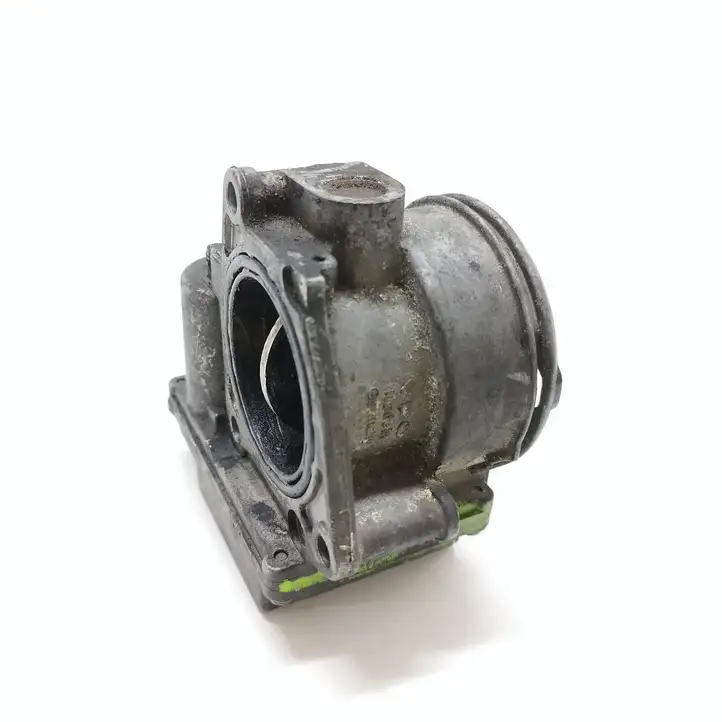 Volkswagen Touran I (2003 - 2010) 03G128063C Дроссельная заслонка — фото 5