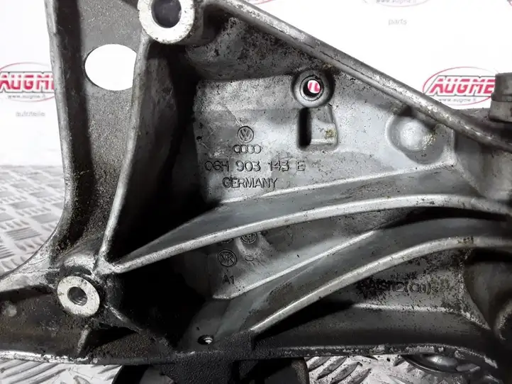 Audi A4 S4 B8 8K (2007 - 2011) 06H903133F Кронштейн масляного фильтра — фото 4