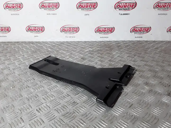 Audi A4 S4 B8 8K (2007 - 2011) 8K0819802 Детали воздухозаборника — фото 1