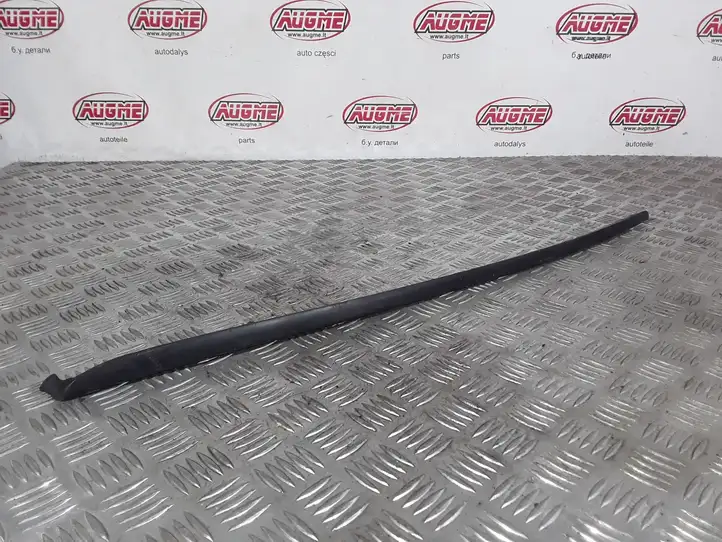 Audi A4 S4 B8 8K (2011 - 2015) 8K0854328 Накладка стоек лобового стекла — фото 2
