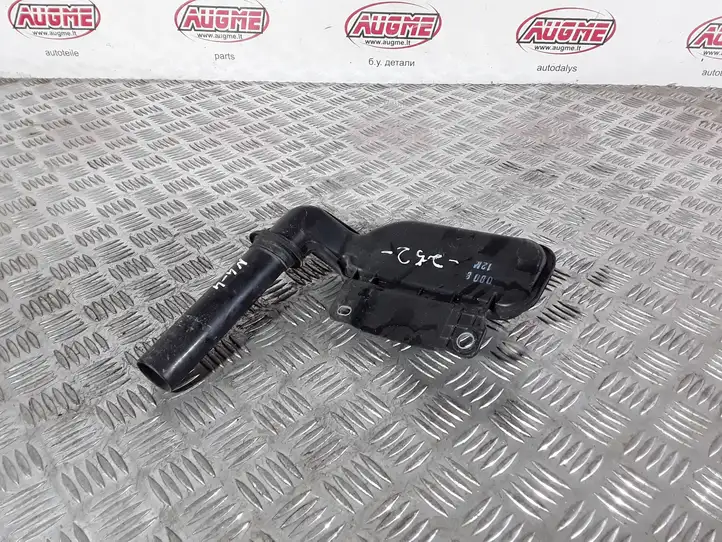 Audi Q5 SQ5 (2008 - 2012) 8R0955452A Горловина бачка омывателя — фото 3
