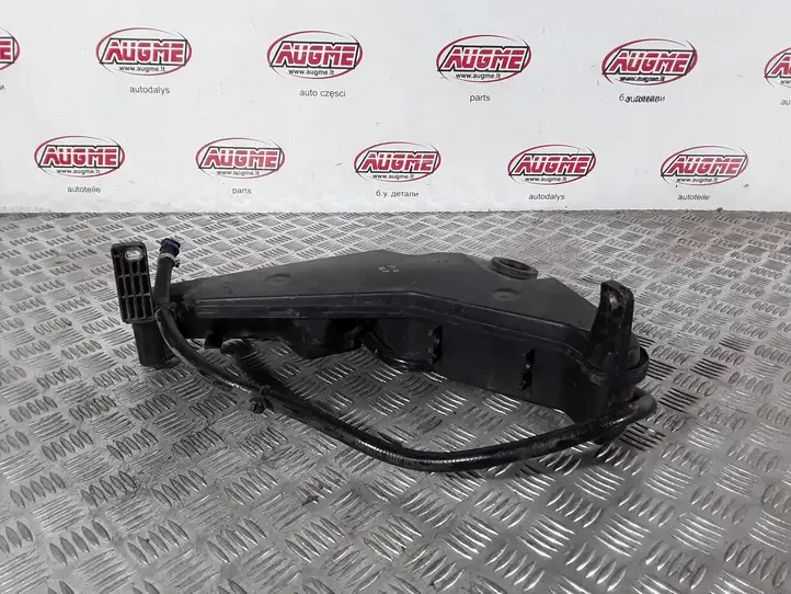 Audi Q5 SQ5 (2008 - 2012) 8R0955453B Бачок омывателя стекла — фото 1