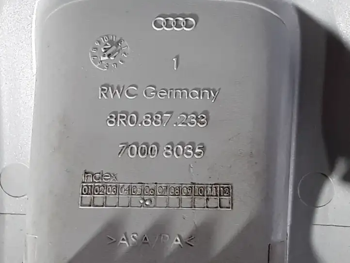 Audi Q5 SQ5 (2008 - 2012) 8R0887233 Заглушка ISOFIX — фото 2