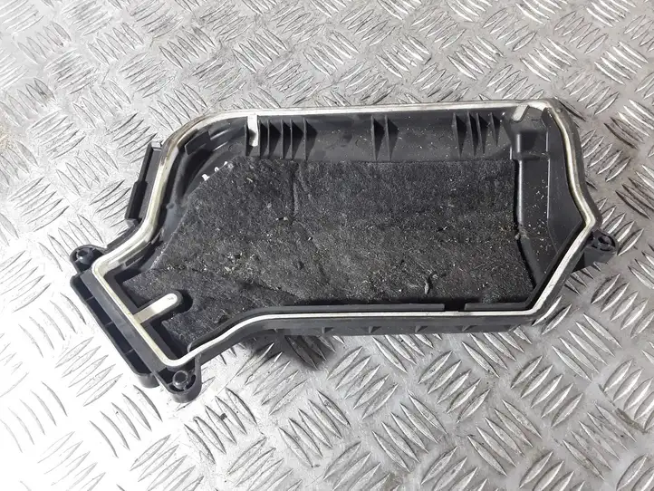 Audi Q5 SQ5 (2008 - 2012) 8K2907613A Детали воздухозаборника — фото 4