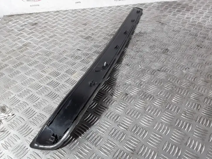 BMW M3 E92 (2007 - 2013) 51477900807 Внутренняя отделка переднего порога — фото 3