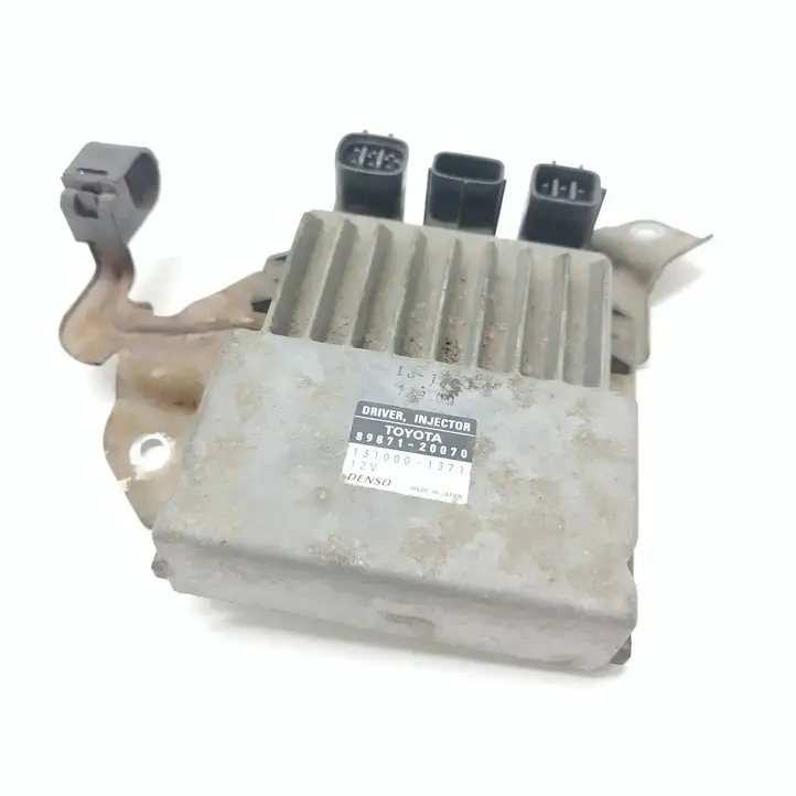 Toyota Avensis T250 (2006 - 2009) 8987120070 Блок управления форсунками — фото 1