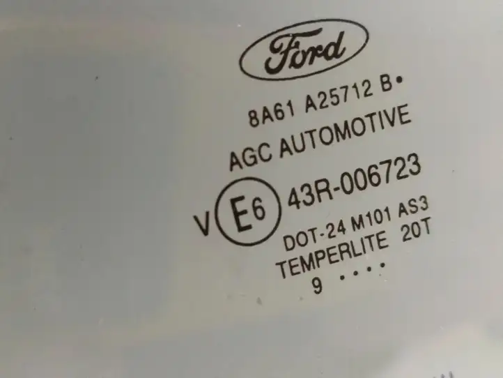 Ford Fiesta (2009 - 2012) 8A61A25712B Стекло задней двери — фото 4