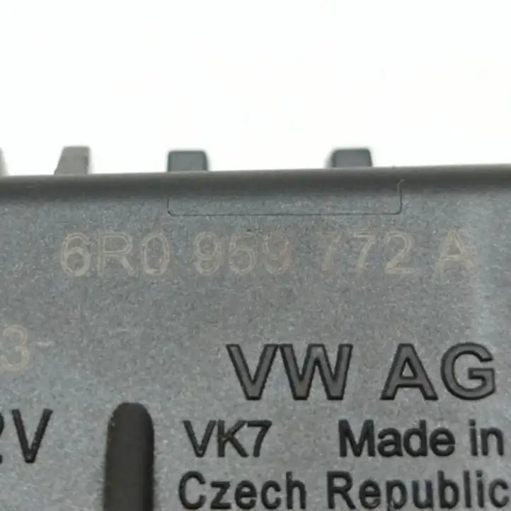 Skoda Rapid (NH) (2012 - 2019) 6R0959772A Реле обогрева — фото 7