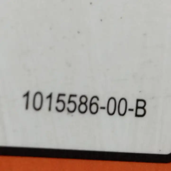 Tesla Model S (2012 - 2016) 100632900E Обшивка бардачка — фото 9