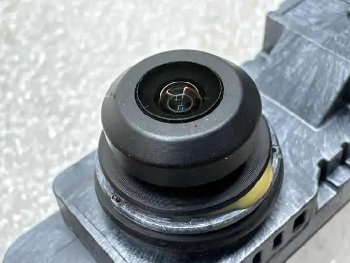 Tesla Model Y (2019 - 2024) 109297800C Боковая камера в крыле — фото 8