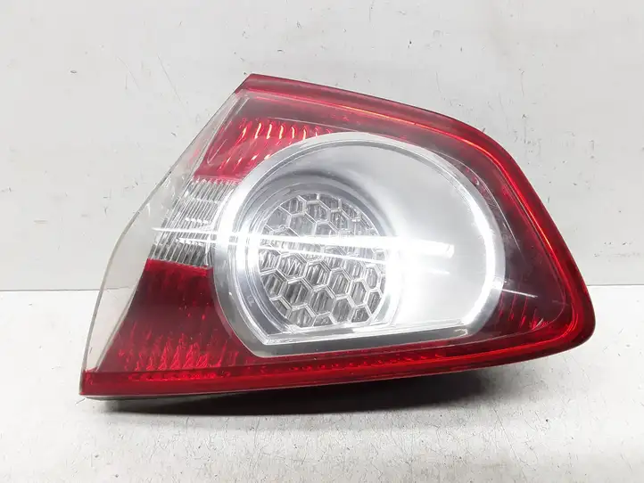Ford Kuga I (2008 - 2012) 8V4113A602AD Задний фонарь в крышке багажника — фото 1