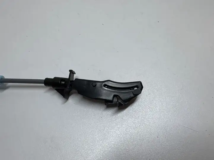 BMW 4 G22 G23 G24 G26 (2020 - ) 7955155 Трос замка передней двери — фото 4