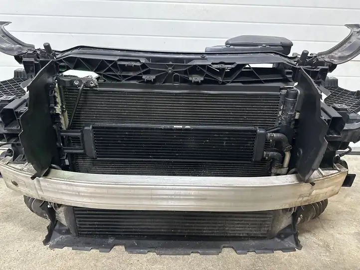 Audi RS Q3 (2013 - 2018) 8U0121251E Панель радиаторов двигателя — фото 4