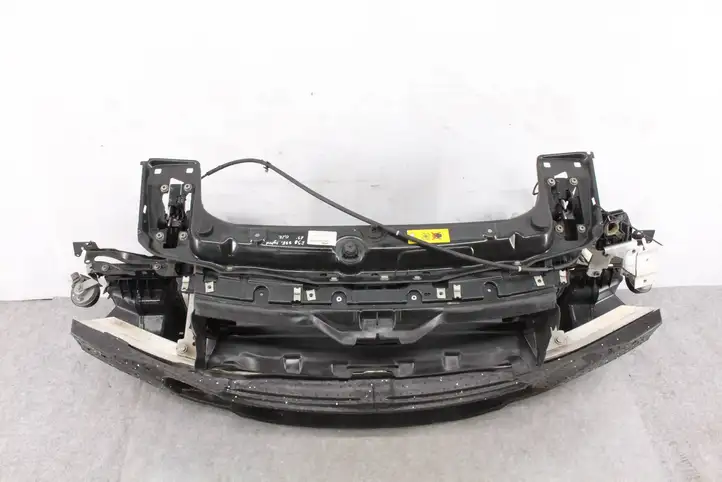 BMW 3 F30 F35 F31 (2012 - 2018) 7255413 Кронштейн панели радиатора — фото 3
