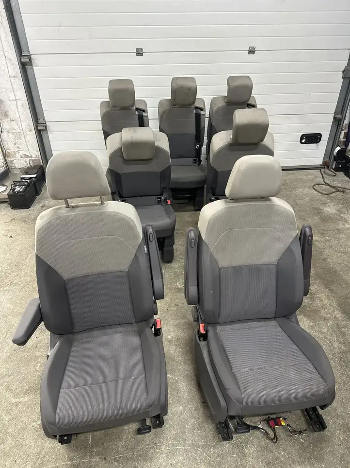 Volkswagen Multivan T7 (2021 - ) Комплект салона — фото 18