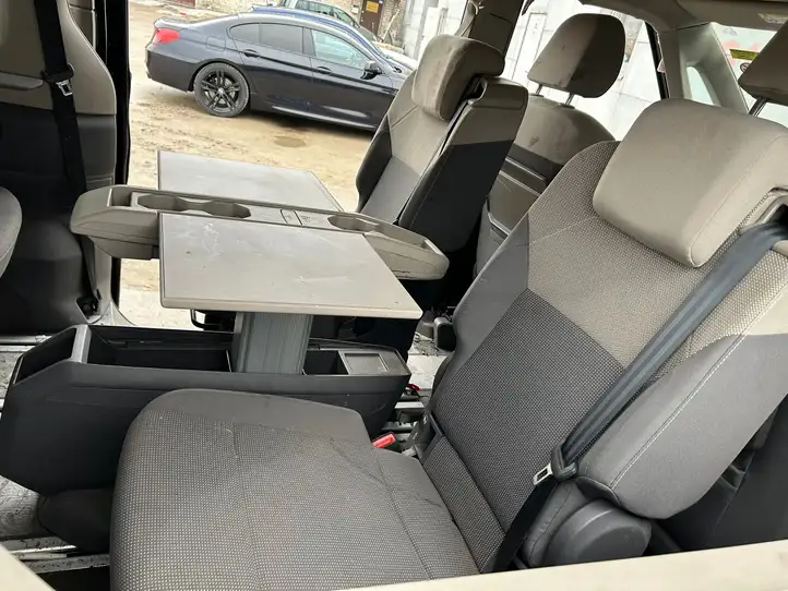 Volkswagen Multivan T7 (2021 - ) Комплект салона — фото 23