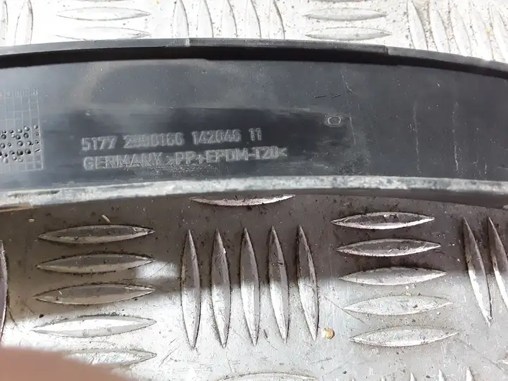 BMW X1 E84 (2009 - 2015) 51772990166 Накладка колесной арки — фото 3