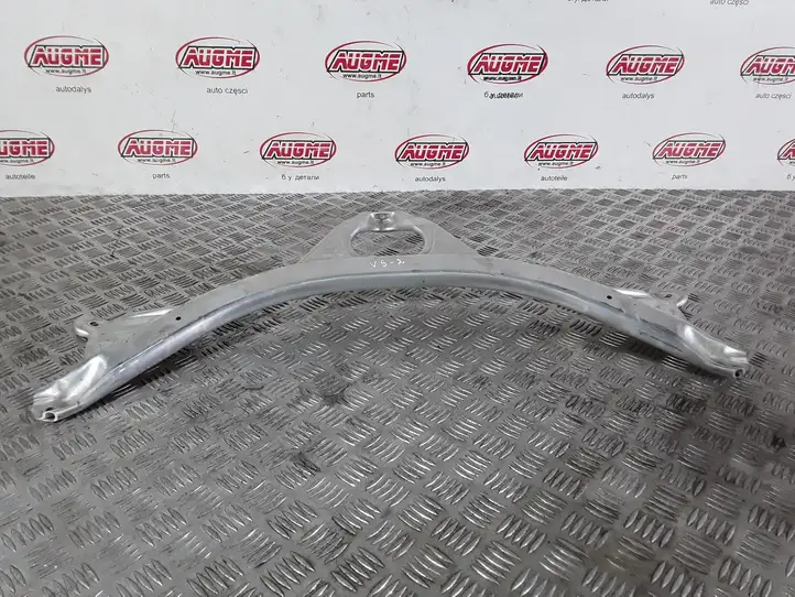 Audi A6 C7 (2011 - 2014) 4G0805645 Кронштейн переднего подкрылка — фото 1