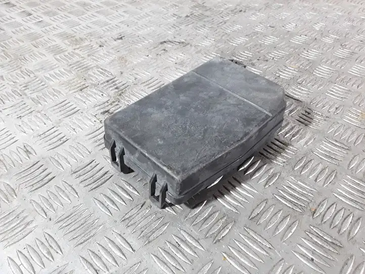 Honda CR-V (2006 - 2009) 71544754 Крышка ящика предохранителей — фото 4