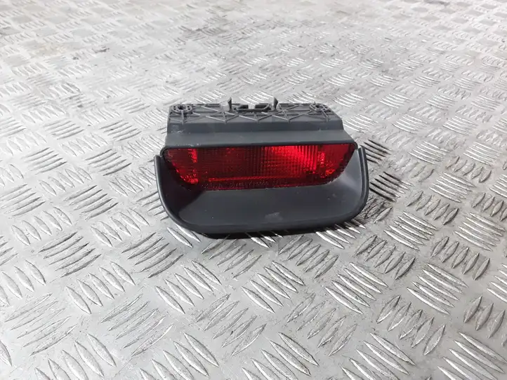 Honda CR-V (2006 - 2009) P6939 Дополнительный стоп фонарь — фото 1