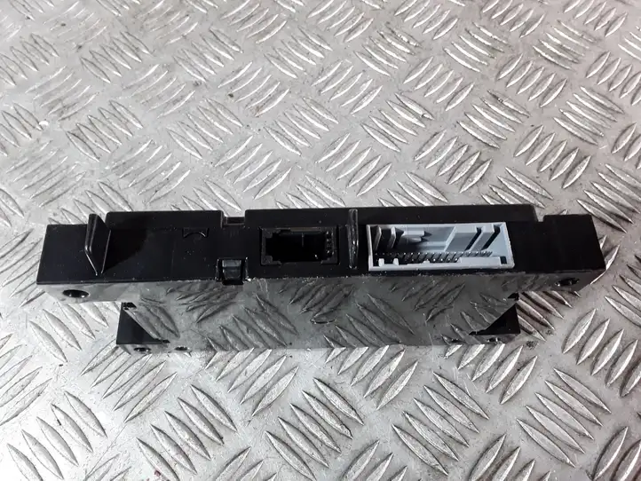 Land Rover Range Rover Sport L494 (2009 - 2013) 8H2210F845AA Bluetooth модуль — фото 4