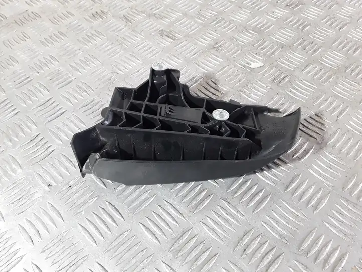 Audi A4 S4 B8 8K (2007 - 2011) 8K0857792A Накладка ремня безопасности — фото 6