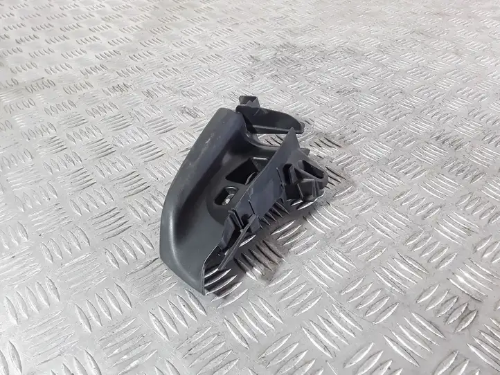 Audi A4 S4 B8 8K (2007 - 2011) 8K0857791A Накладка ремня безопасности — фото 1