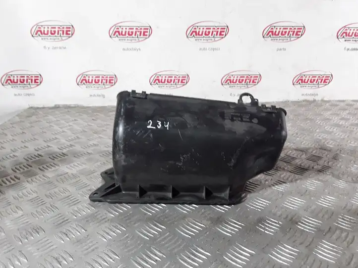 Audi A4 S4 B8 8K (2007 - 2011) 8K1819904 Детали воздухозаборника — фото 3