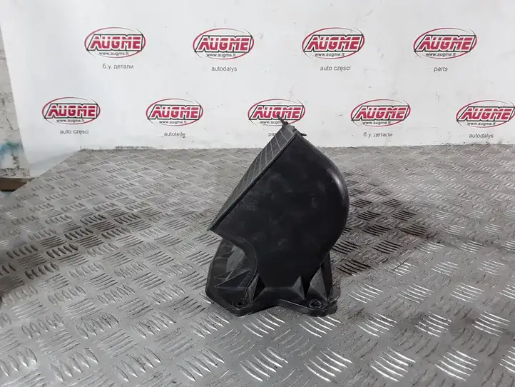 Audi A4 S4 B8 8K (2007 - 2011) 8K1819904 Детали воздухозаборника — фото 6