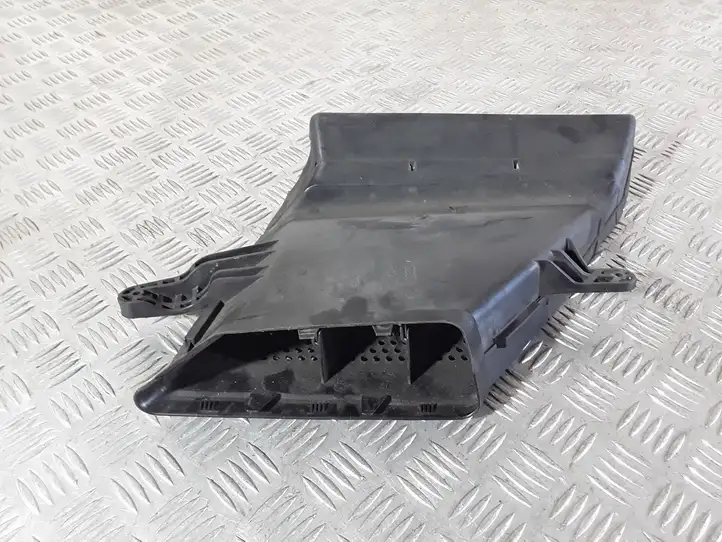 Audi A4 S4 B8 8K (2007 - 2011) 8K0129618 Детали воздухозаборника — фото 4
