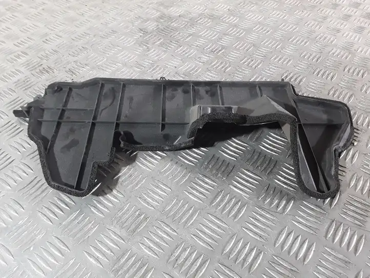 Toyota Prius (XW20) (2003 - 2009) 5328647010 Облицовка радиатора — фото 5
