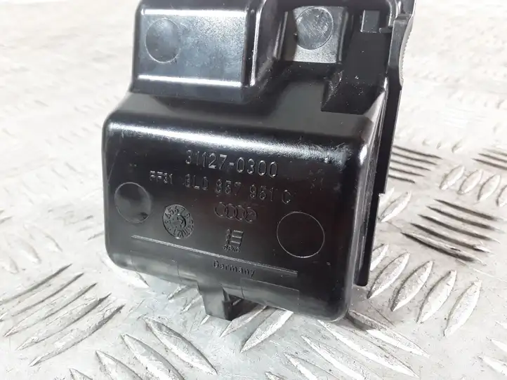 Audi A3/S3 8L (2000 - 2003) 8L0857951 Передняя пепельница — фото 2