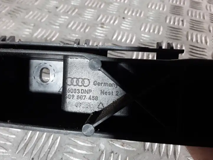Audi A6 C7 (2011 - 2014) 4G9807458 Кронштейн заднего бампера — фото 2