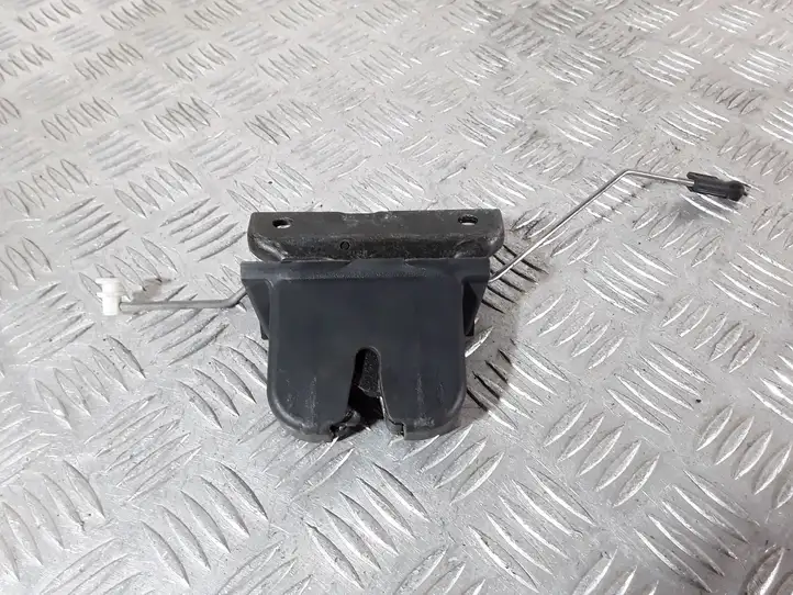 Audi A3/S3 8L (2000 - 2003) 8L0827520C Замок крышки багажника — фото 3