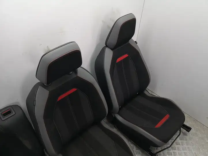 Opel Mokka B (2020 - ) Комплект салона — фото 3
