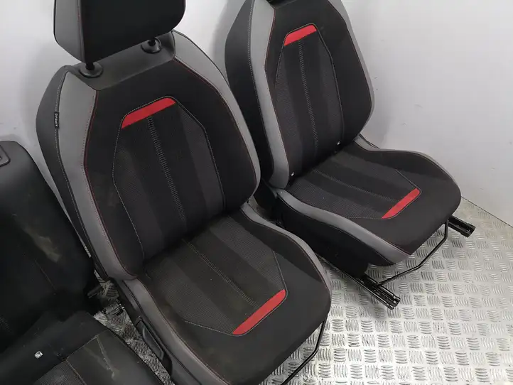 Opel Mokka B (2020 - ) Комплект салона — фото 4