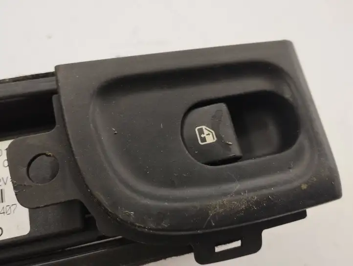 Maserati Quattroporte (2008 - 2012) 501201320018 Блок кнопок стеклоподъемников — фото 2