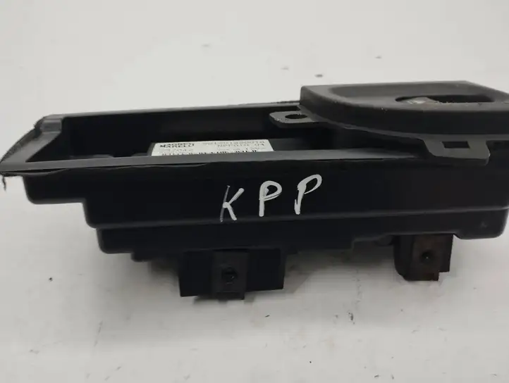 Maserati Quattroporte (2008 - 2012) 501201320018 Блок кнопок стеклоподъемников — фото 4