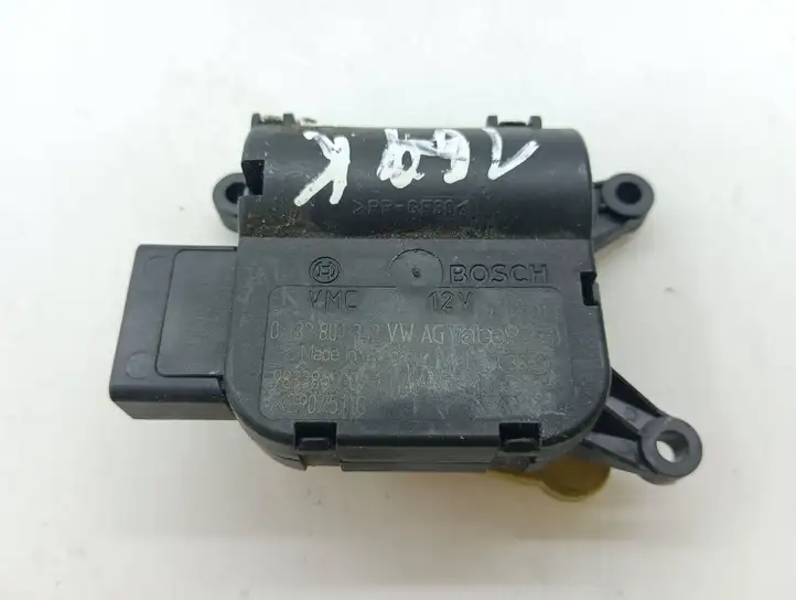Volkswagen PASSAT B6 (2005 - 2010) 0132801392 Двигатель задвижки потока воздуха — фото 2