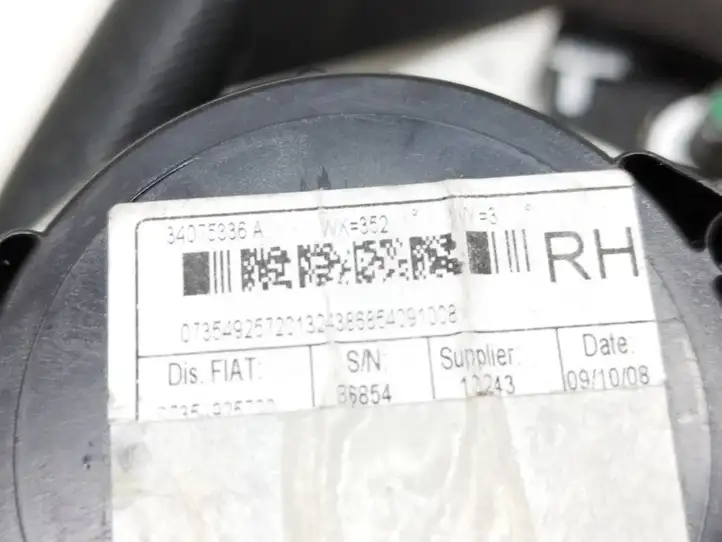 Fiat 500 (2008 - 2015) 34075336A Задний ремень безопасности — фото 8