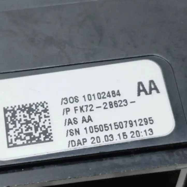 Land Rover Discovery Sport (2014 - 2019) FK722B623 Кнопка ручного тормоза — фото 7