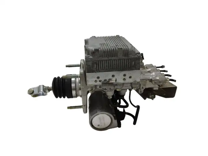 Toyota Yaris (2012 - 2014) 4727047030 Вакуумный усилитель тормозов — фото 2