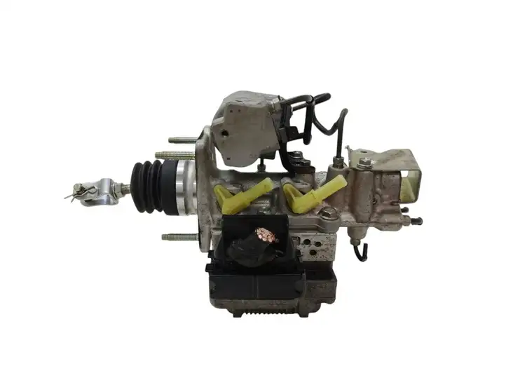 Toyota Yaris (2012 - 2014) 4727047030 Вакуумный усилитель тормозов — фото 3