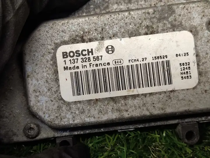 Ford Focus (2011 - 2015) 1137328567 Блок управления вентилятором — фото 3