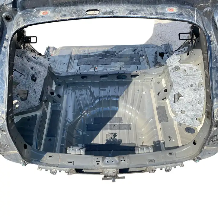 Chevrolet Equinox (2017 - 2021) 43R000072 Задняя часть кузова — фото 3