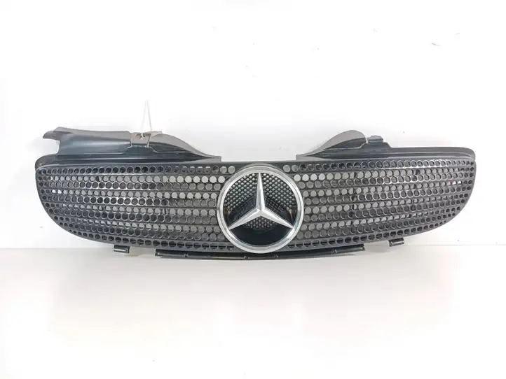 Mercedes-Benz SLK R170 (1996 - 2004) A1708800485 Передняя решетка — фото 1
