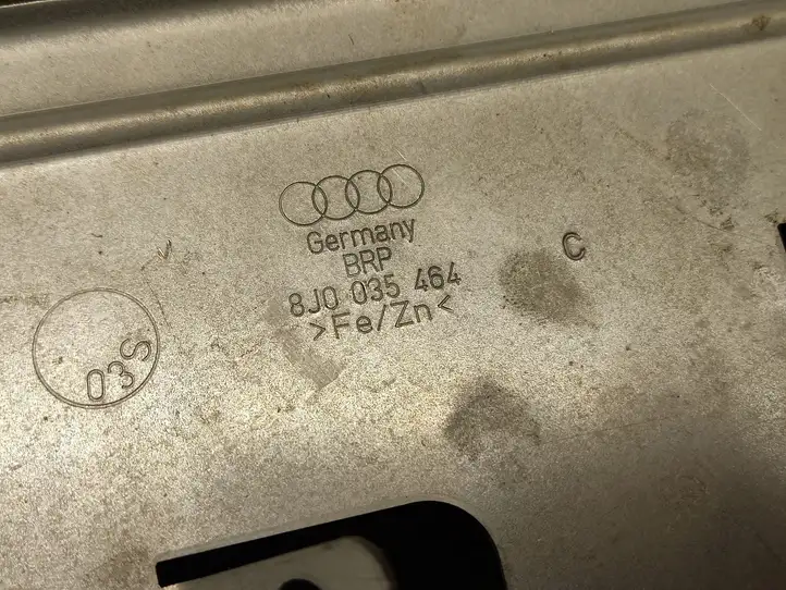 Audi TT TTS Mk2 (2006 - 2010) 8J0035464 Кронштейн усилителя звука — фото 3