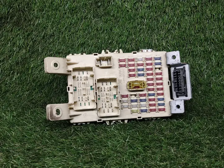 Kia Picanto (2011 - 2015) 919501Y551 Блок управления электропитанием — фото 1