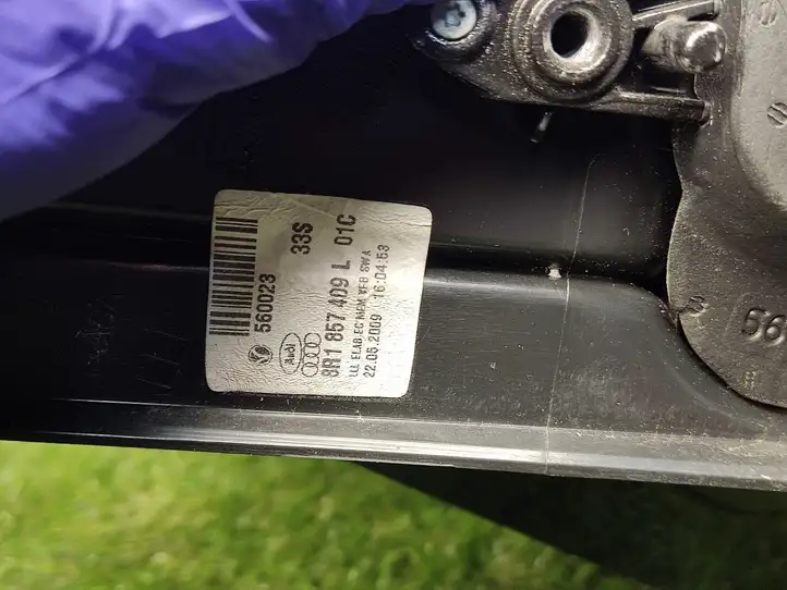 Audi Q5 SQ5 (2008 - 2012) 8R1857409L Боковое зеркало с электроприводом — фото 10