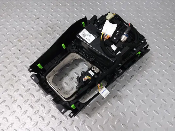 Kia Ceed (2018 - 2021) 84650J7670FHV Ящик центральной консоли — фото 7
